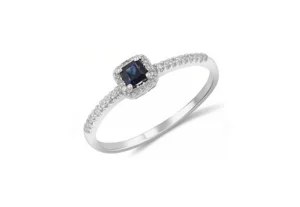 bague saphir bleu naturel en or blanc pour femme